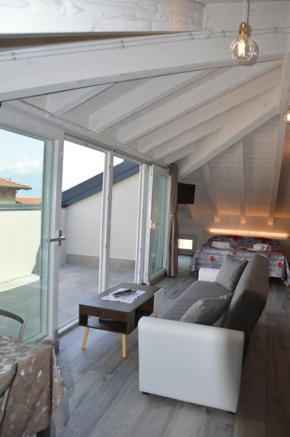White Suite - Jacuzzi, Swimming Pool & Lake View Lezzeno Exterior foto